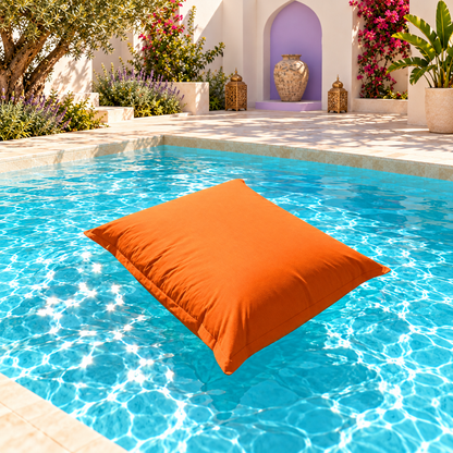 Coussin piscine orange — modèle original, tissu uni, piscine de riad